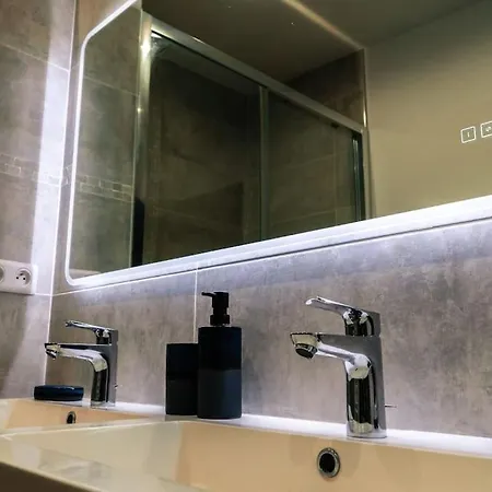 Corto 4 Pers Coeur Vieille Parking 公寓